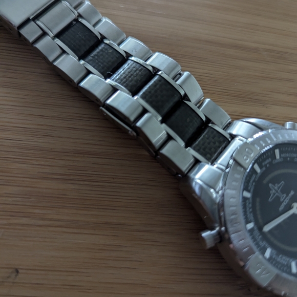 ESQ Aerodyne Black and Silver Men's Watch - Picture 7 of 12